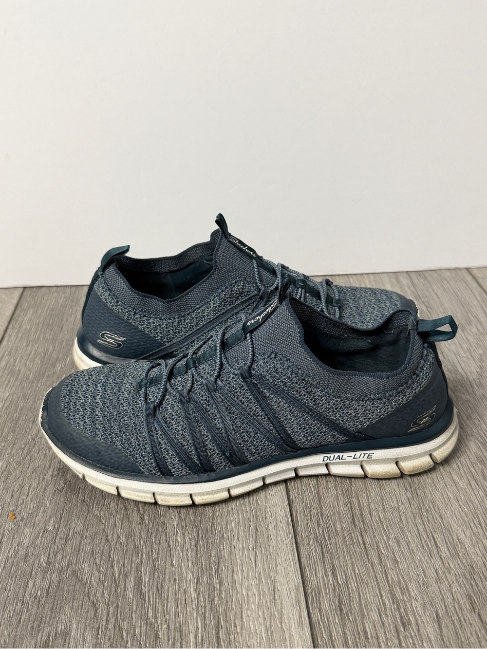 Skechers Dual-Lite Women’s Sneakers 6.5